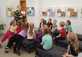 Выставка рисунков «Взгляд на Великую Победу» Выставка рисунков «Взгляд на Великую Победу».