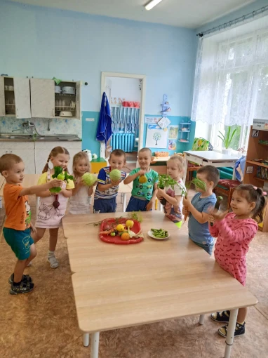 День овощей и фруктов День овощей и фруктов.